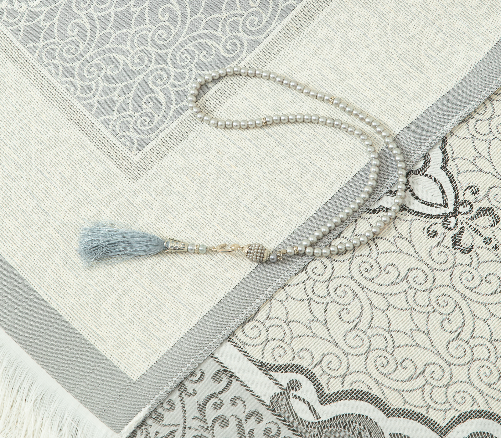 Prayer Rug with Bag, Pearl Design Prayer Beads - Grey